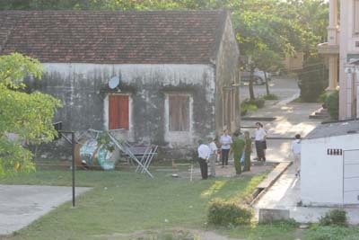 Bồn nước rơi làm 2 trẻ chết: Ai phải chịu trách nhiệm?